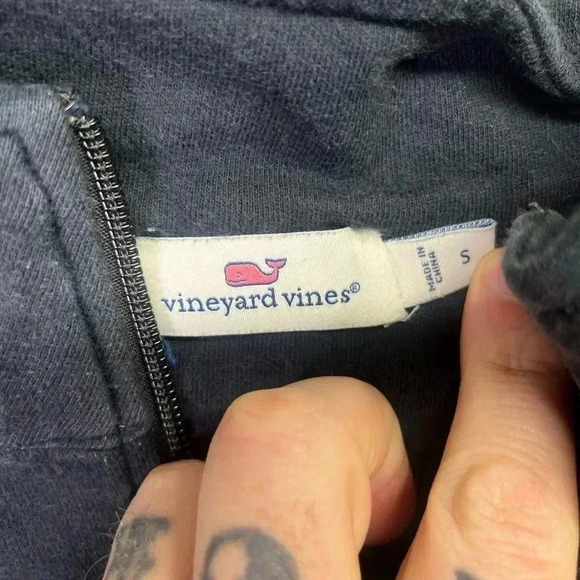 Vineyard Vines Quilted Top Sweatshirt Pull over Womens S Black Warm Sherpa 1250 - Picture 3 of 9